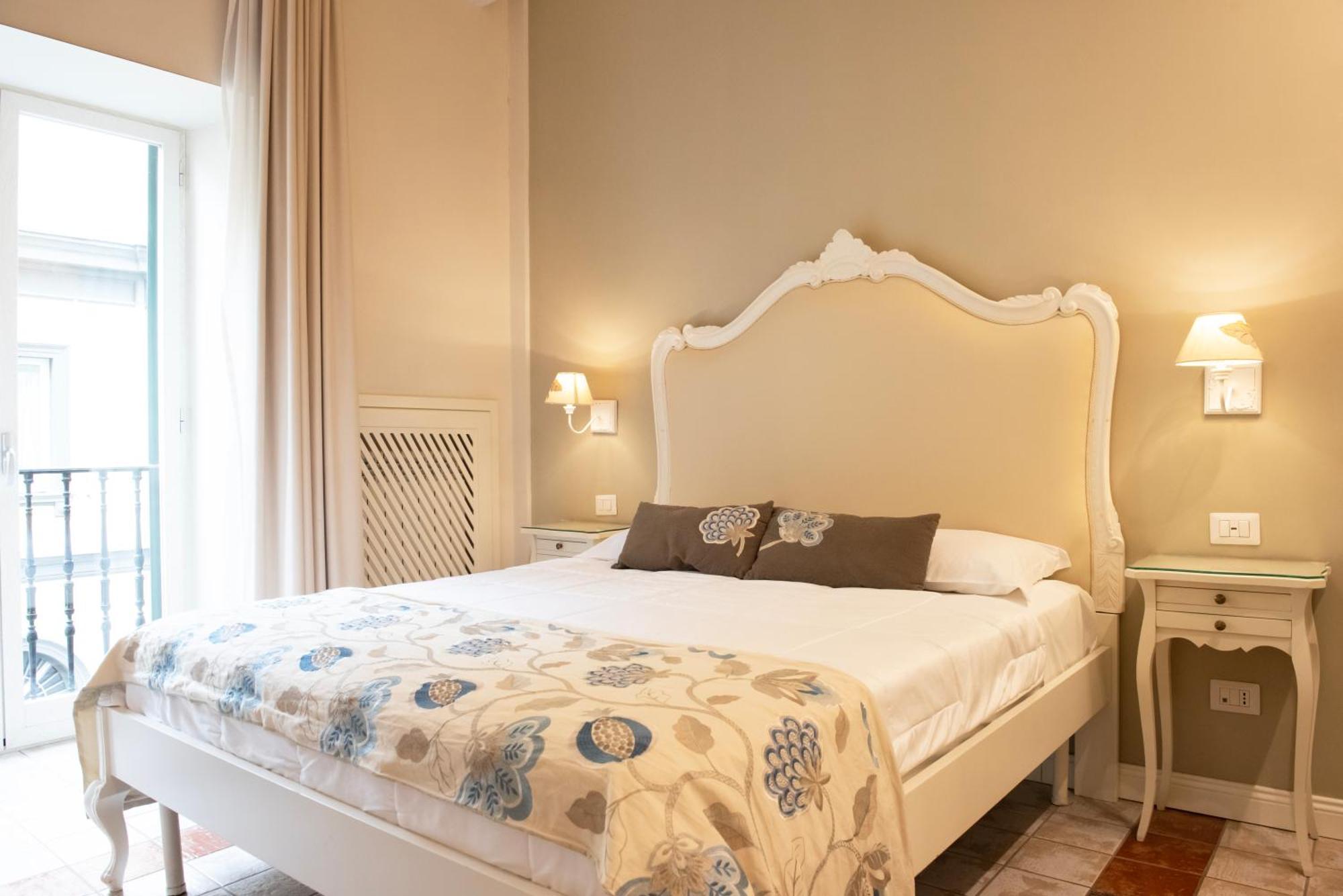 Certosa Suite Napoli Exterior foto