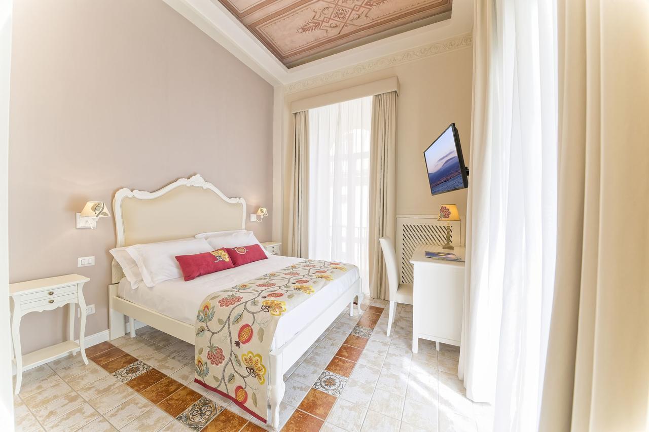 Certosa Suite Napoli Exterior foto